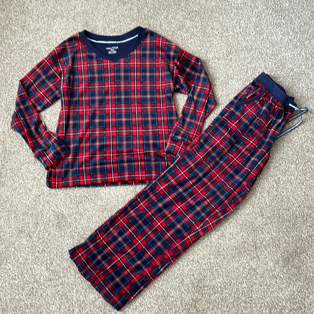Nautica Womens 2 Piece Plaid Long Sleeve Winter PJ Set-Cozy Silky Fleece Sz SM